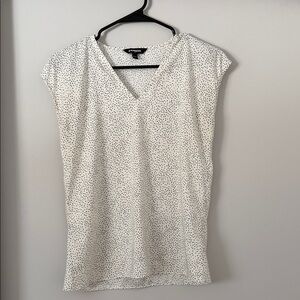 Express V-Neck White and Black Dotted Blouse